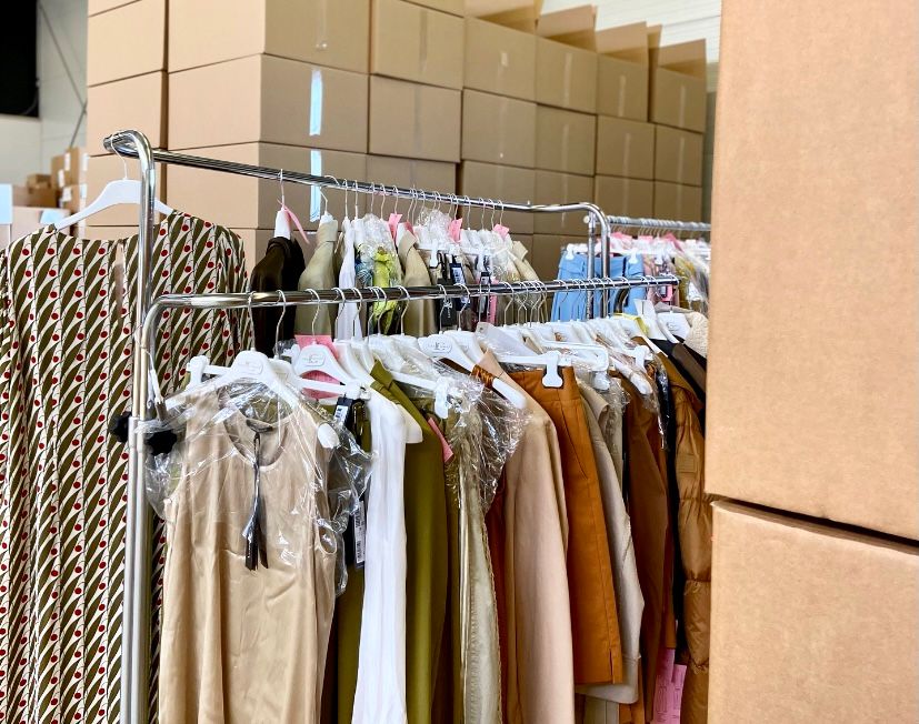 Postskriptum-warehouse-packing